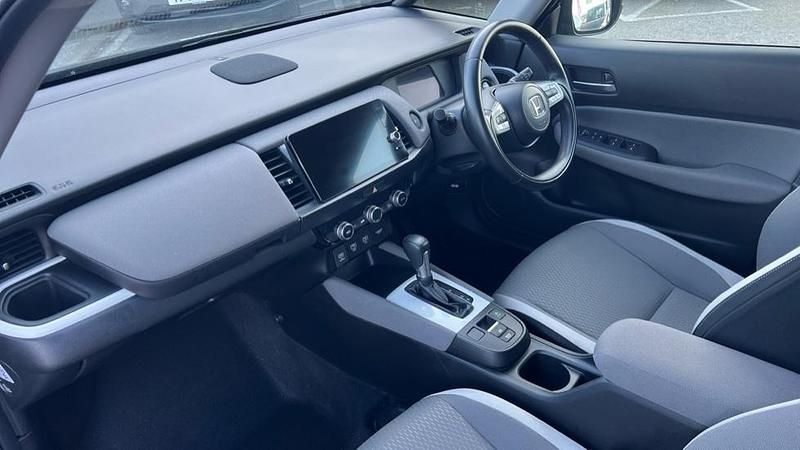 Second-hand Honda Jazz Hybrid 109 CP (80 kW) 2023 Negru Hatchback