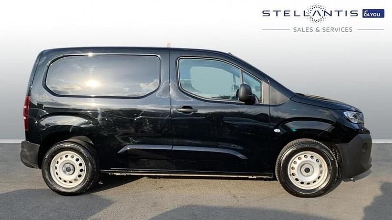 Used Peugeot E-Partner 98 kW (134 HP) 2024 Black MPV
