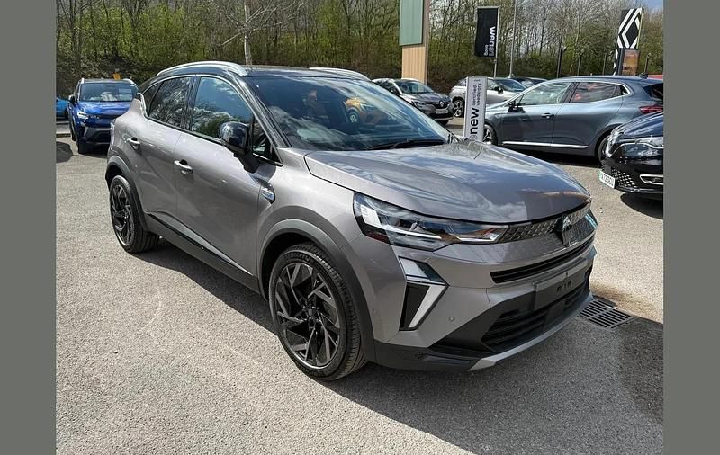 Nouă Renault Captur Esprit Alpine 114 CP (83 kW) 2026 Albastru SUV