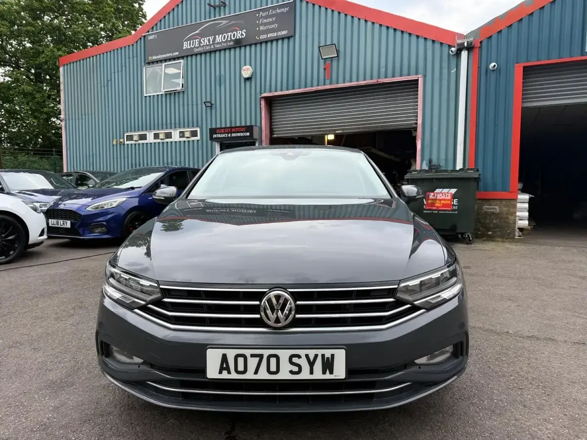 Used VW Passat SE 2020 Grey Sedan