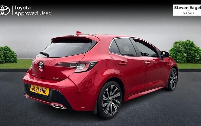 Used Toyota Corolla Design 184 HP (135 kW) 2022 Hatchback
