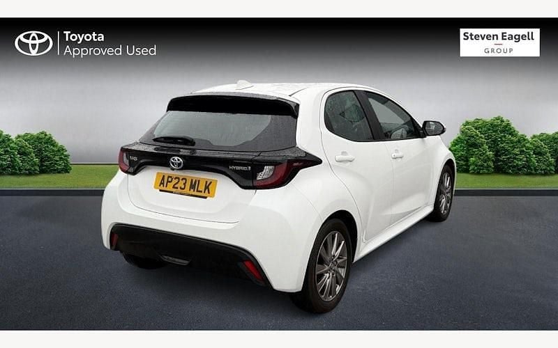 Used Toyota Yaris Hybrid 116 HP (85 kW) 2026 Hatchback