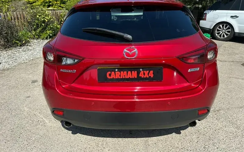 Used Mazda 3 120 HP (88 kW) 2016 Hatchback