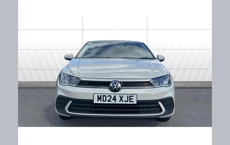 Usado VW Polo Match 95 HP (69 kW) 2024 Cinzento Citadino