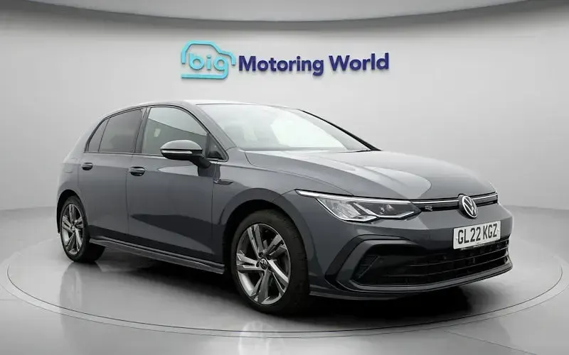 Used VW Golf VII R-line 150 HP (110 kW) 2021 Hatchback