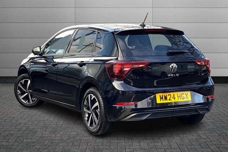 Used VW Polo 94 HP (69 kW) 2024 Hatchback