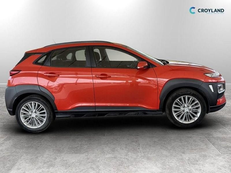 Used Hyundai Kona SE 120 HP (88 kW) 2018 Orange SUV