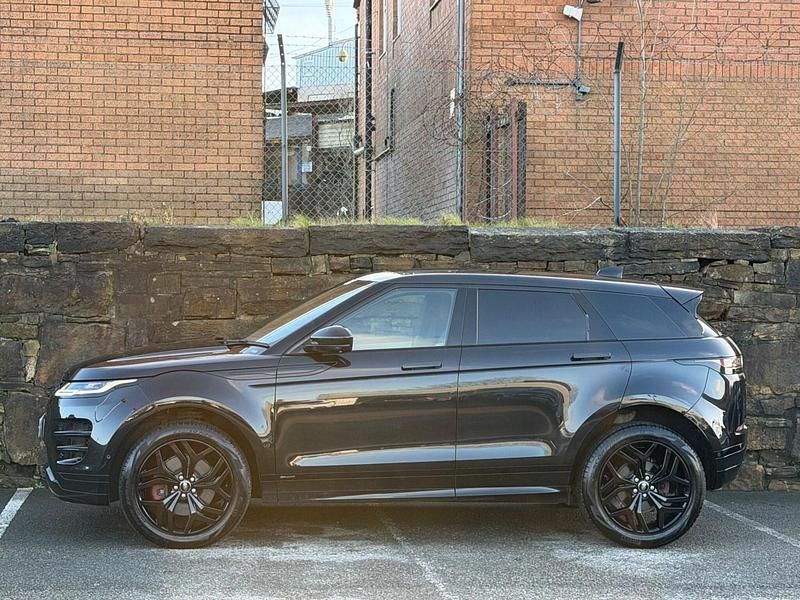Used Land Rover Range Rover evoque SE Dynamic 2021 Black Estate