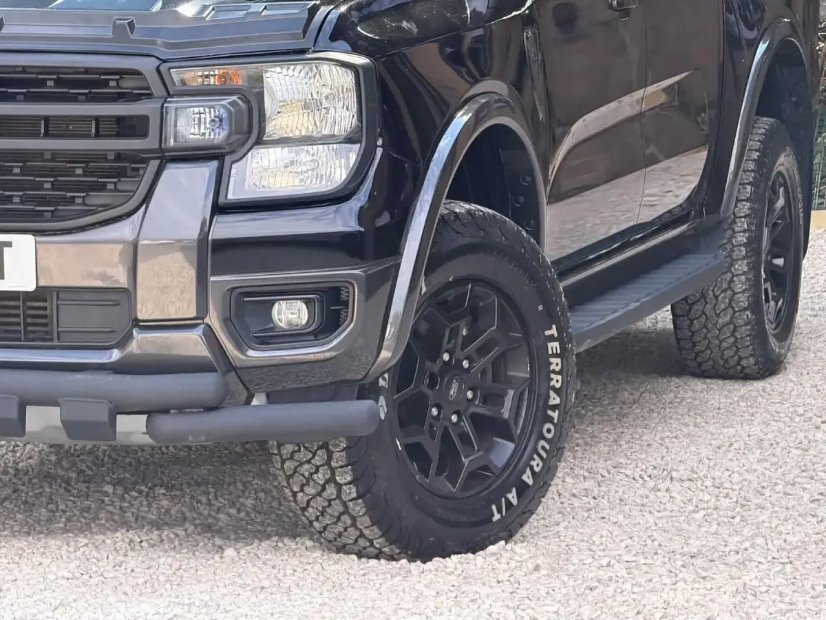 Used Ford Ranger Tremor 202 HP (148 kW) 2024 Black Pickup