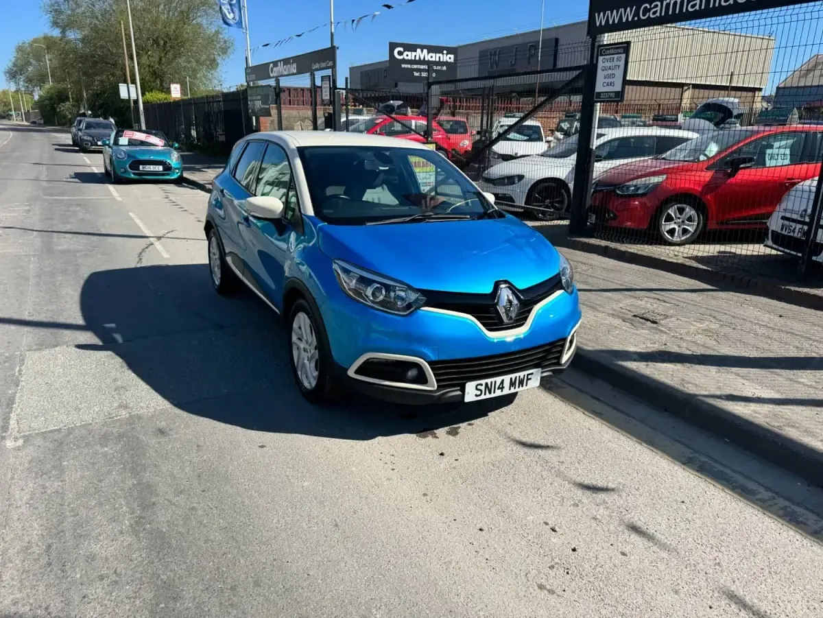 Second-hand Renault Captur Dynamique 90 CP (66 kW) 2014 Albastru SUV
