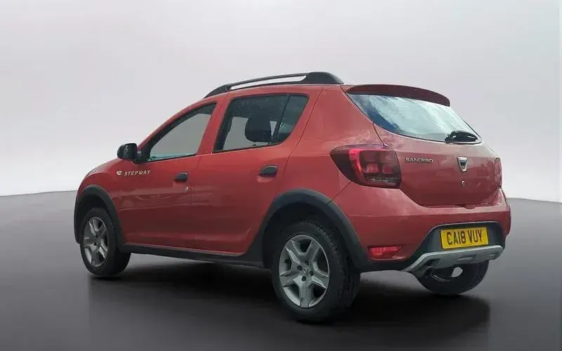 Usado Dacia Sandero Essentiel 90 CV (66 kW) 2020 Utilitario