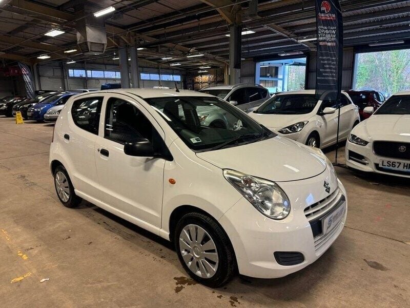 White Used 2015 Suzuki Alto Hatchback | £2,690 (Good price) - Image 1/4