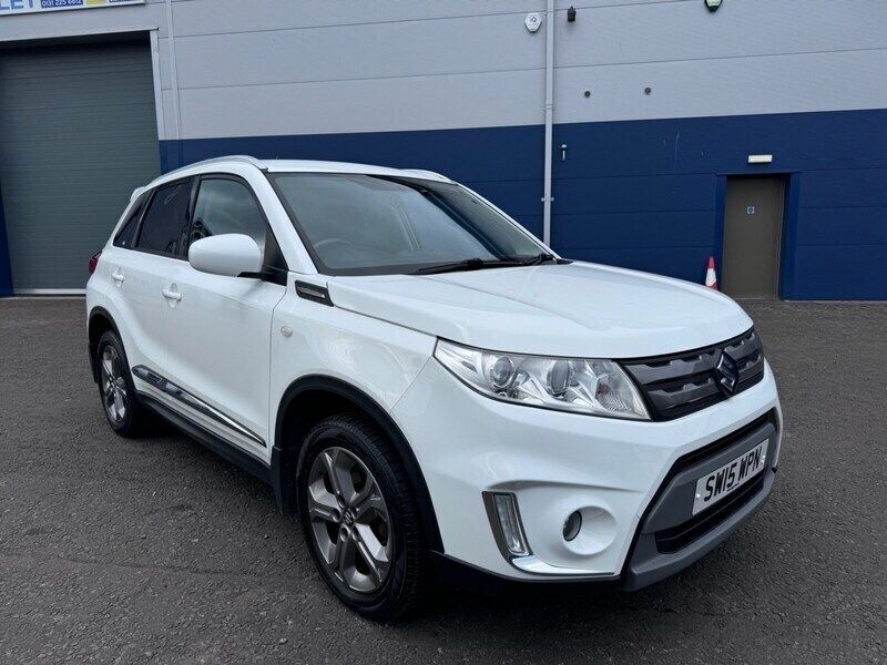 White Used 2015 Suzuki Vitara SZ-T SUV | £6,295 (A bit pricey) - Image 1/4