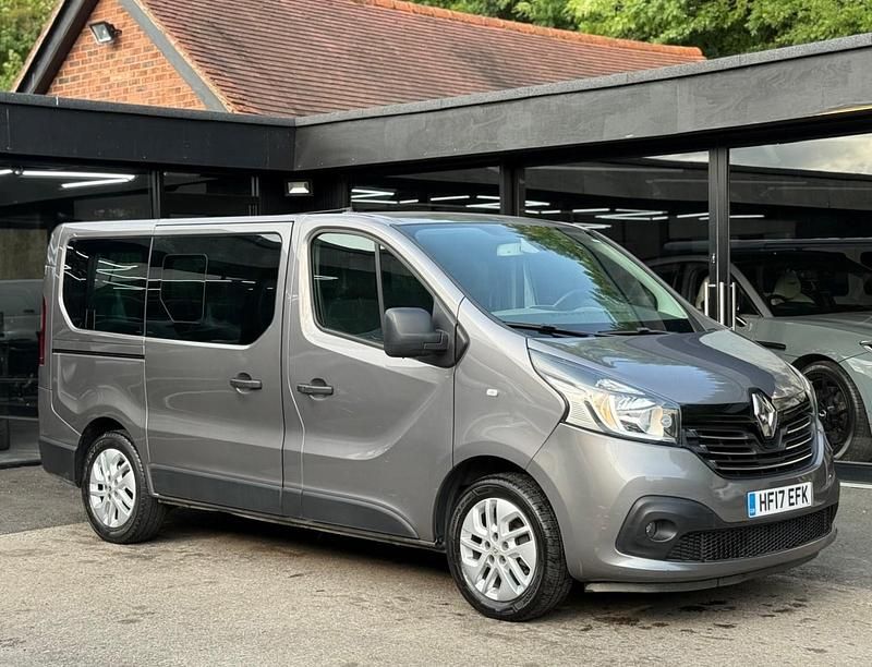 Grey Used 2019 Renault Trafic Van | £13,995 (A bit pricey) - Image 1/4
