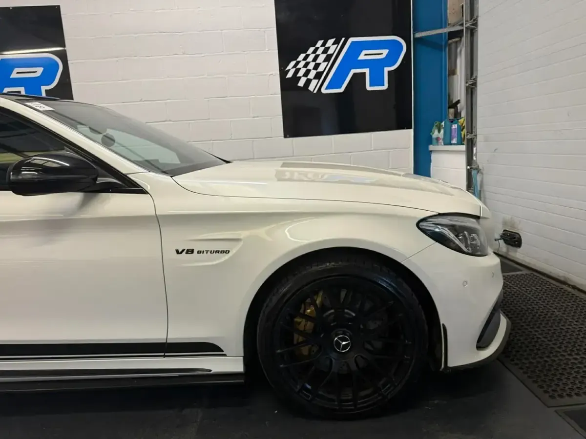 Käytetty Mercedes C63 AMG Premium 2016 Valkoinen Sedan