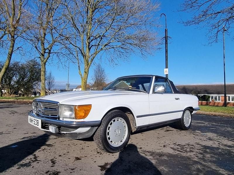 Used Mercedes SL420 1986 White Cabriolet