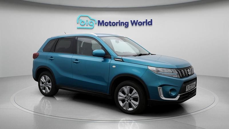 Used 2023 Suzuki Vitara SZ-T SUV | £14,700 (Good price) - Image 1/4