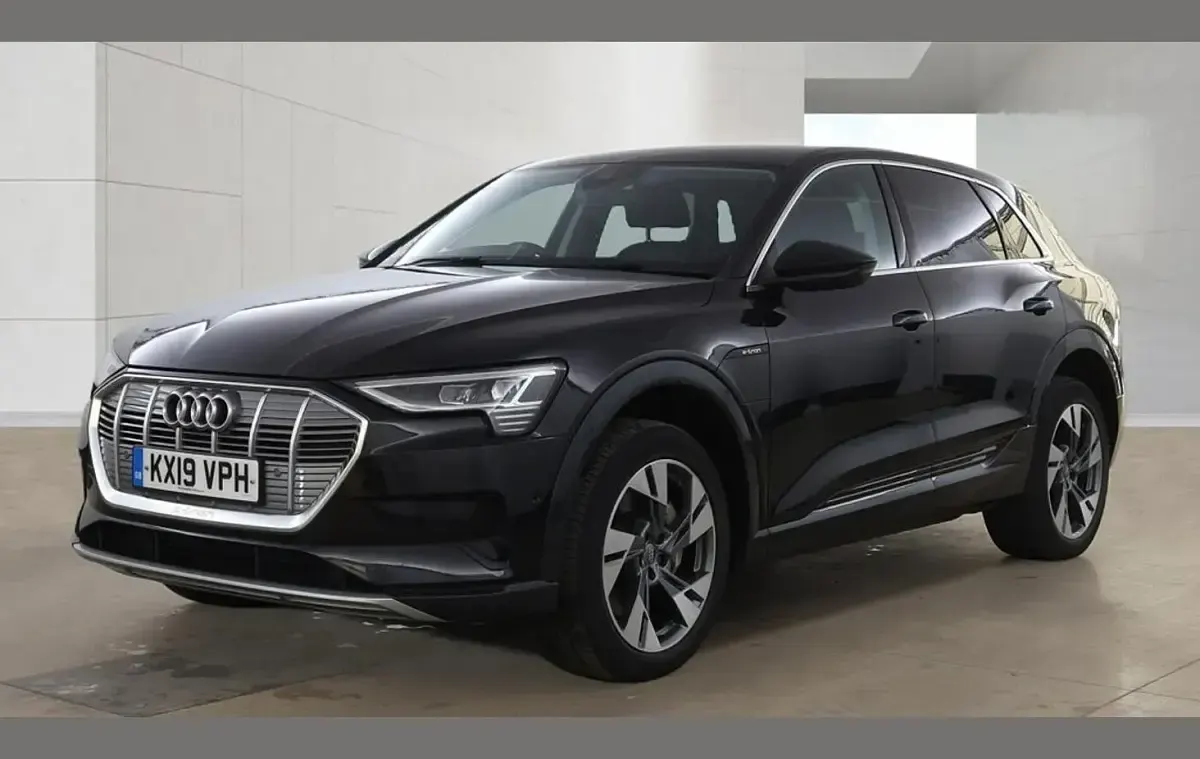 Used Audi e-tron Advanced 300 kW (408 HP) 2019 Black SUV