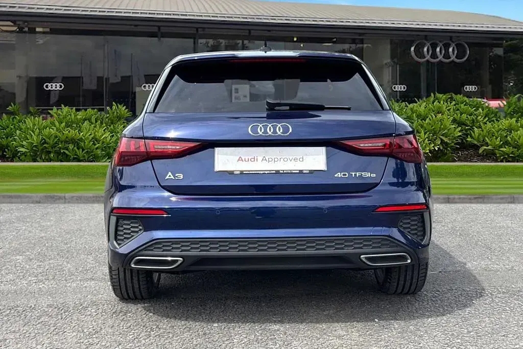 Used Audi A3 e-tron S-Line 204 HP (150 kW) 2024 Blue Hatchback