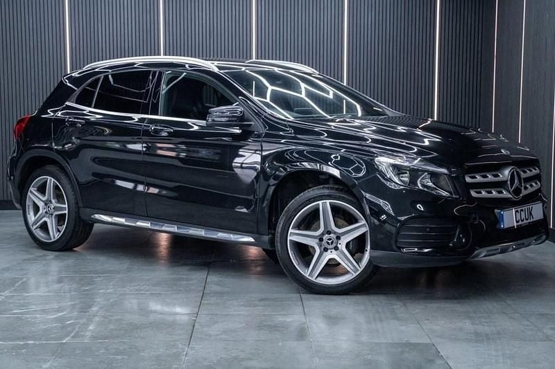 Black Used 2017 Mercedes GLA200 AMG line SUV | £12,290 (Fair price) - Image 1/4