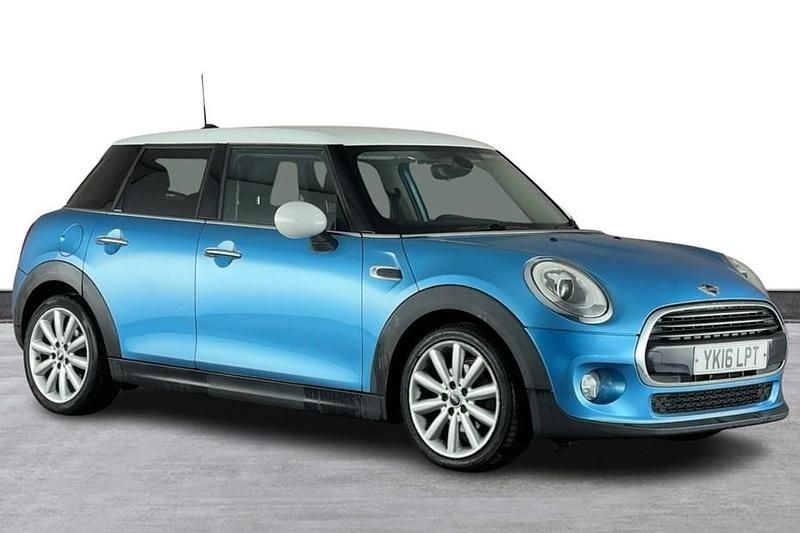 Blue Used 2016 Mini Cooper D Hatch Hatchback | £6,250 (Fair price) - Image 1/1