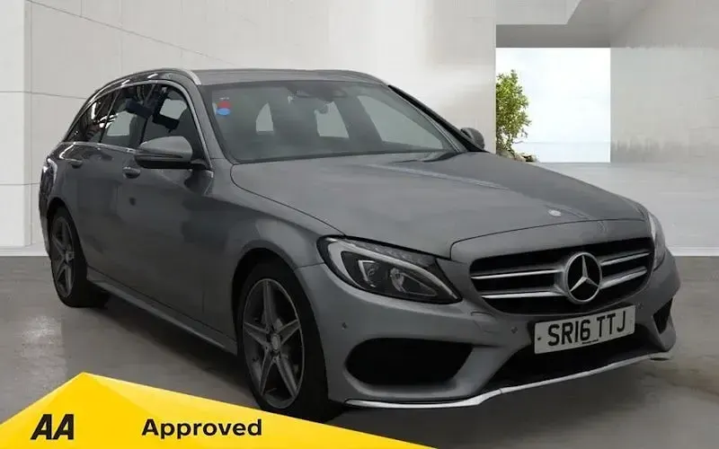 Used Mercedes C300 AMG line 231 HP (169 kW) 2016 Estate