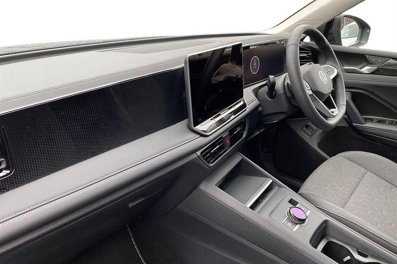 New VW Tiguan Match 150 HP (110 kW) 2025 Urano grey SUV