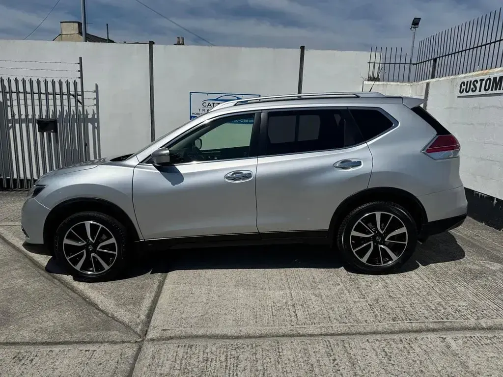 Used Nissan X-Trail N-TEC 130 HP (95 kW) 2017 Silver SUV