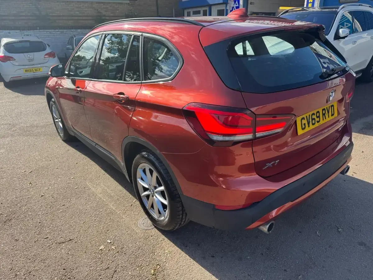 Used BMW X1 Sport Line 192 HP (141 kW) 2020 Orange SUV