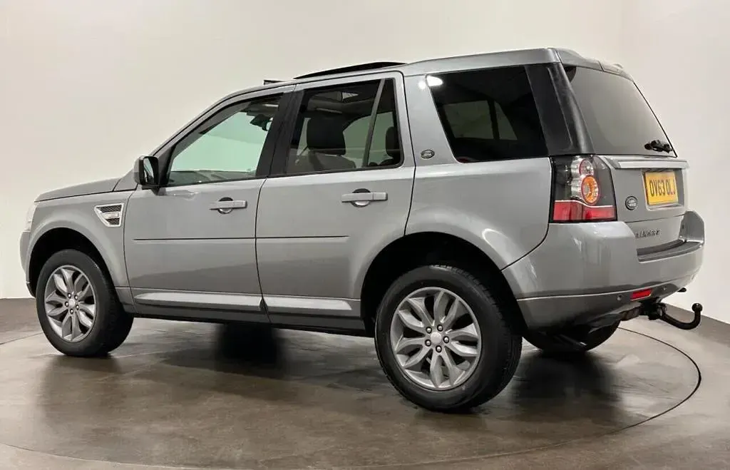Used Land Rover Freelander 2 HSE 190 HP (139 kW) 2013 Grey SUV