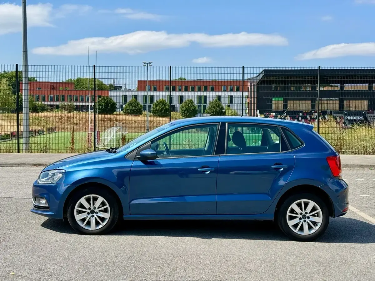 Used VW Polo SE 2015 Blue Hatchback