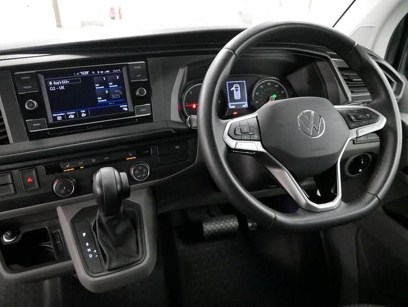 Used VW Transporter Highline 150 HP (110 kW) 2024 Grey Van