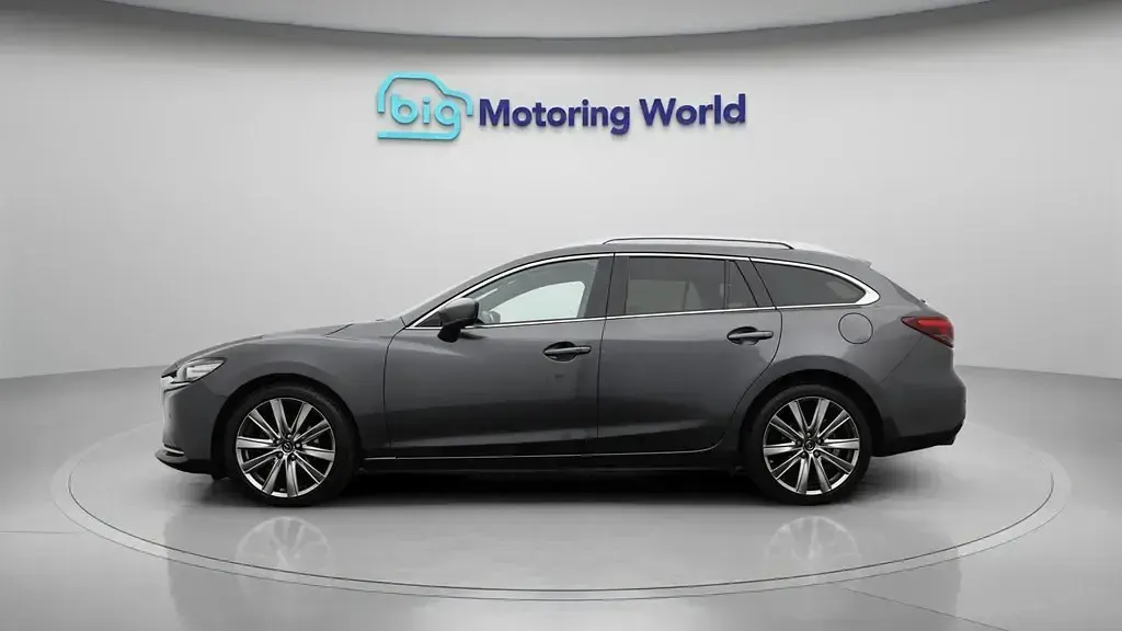 Begagnad Mazda 6 Inclusive 194 HK (142 kW) 2022 Grå Kombi