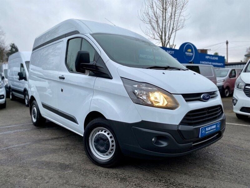 White Used 2017 Ford Transit Custom Van | £9,995 (Super price) - Image 1/4