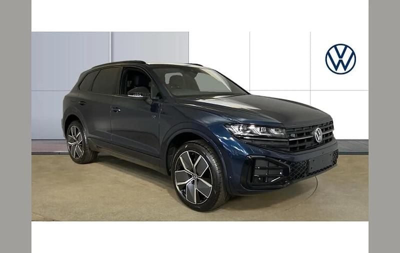 Other New 2025 VW Touareg Black Edition SUV | £68,756 (A bit pricey) - Image 1/4