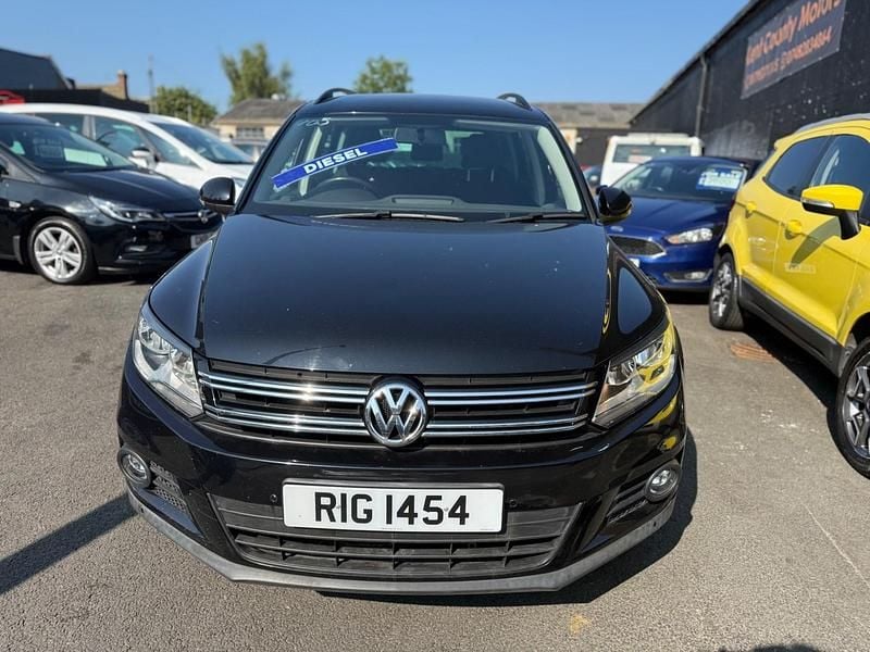 Black Used 2015 VW Tiguan SUV | £5,495 (Good price) - Image 1/4