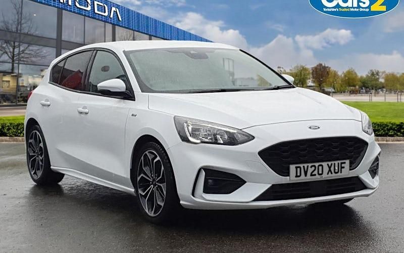 Used Ford Focus ST-Line X 125 HP (91 kW) 2020 White Hatchback