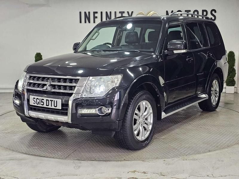 Used Mitsubishi Shogun 197 HP (144 kW) 2015 Black SUV