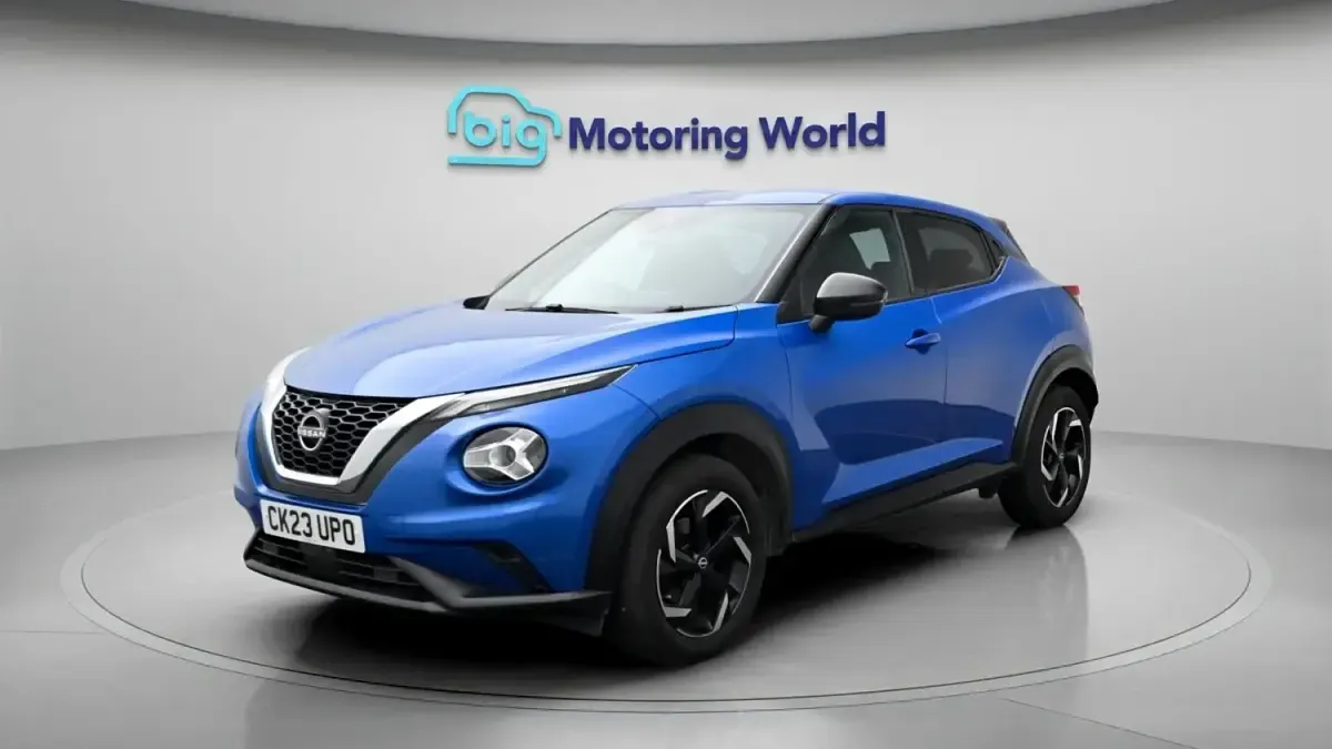 Gebraucht Nissan Juke N-Connecta 114 PS (83 kW) 2023 Blau SUV