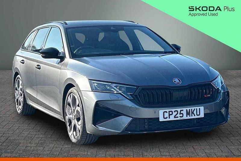 Used Skoda Octavia vRS 195 HP (143 kW) 2025 Graphite grey metallic Estate