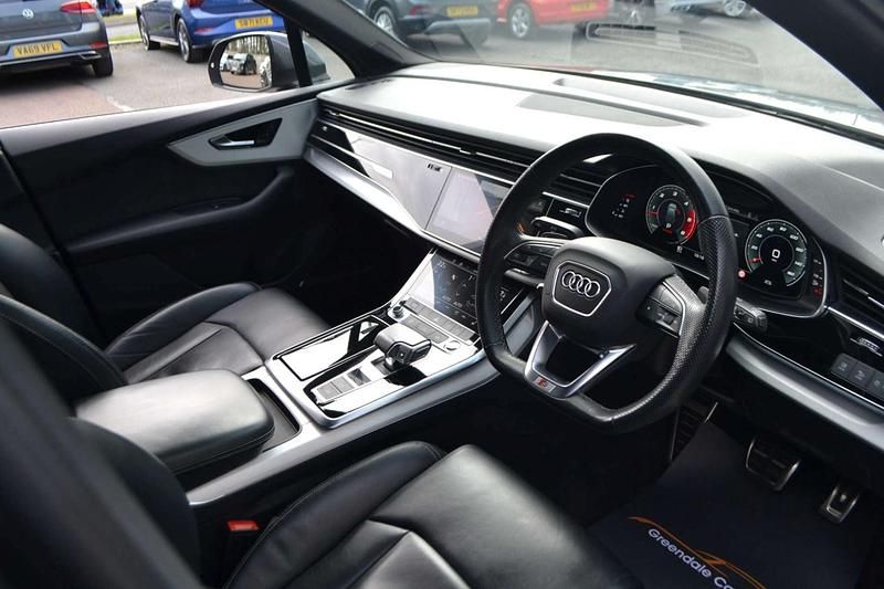 Second-hand Audi Q7 S-Line 286 CP (210 kW) 2020 Gri SUV