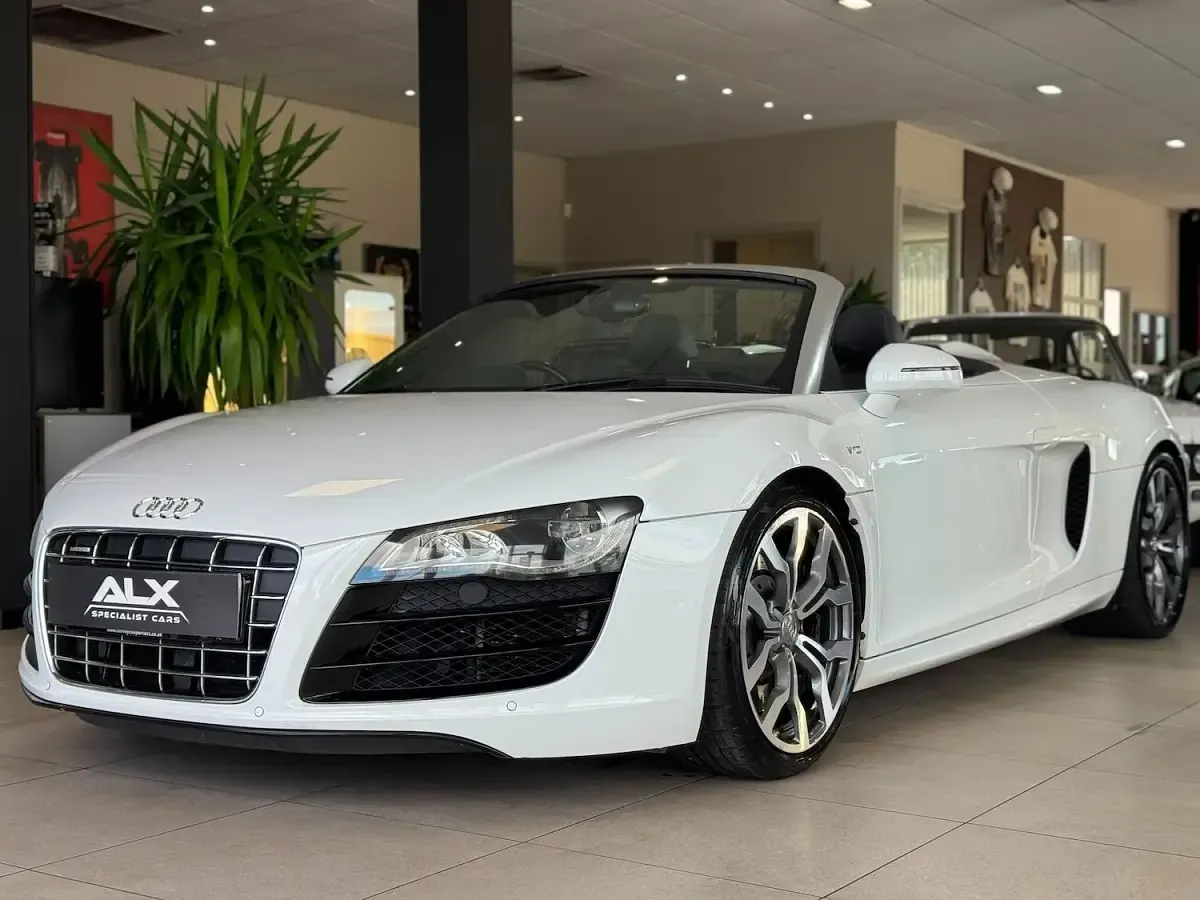 Used Audi R8 Spyder 2010 White Cabriolet
