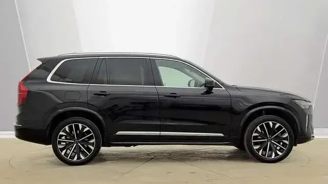 Usado Volvo XC90 Ultra 247 CV (181 kW) 2025 SUV