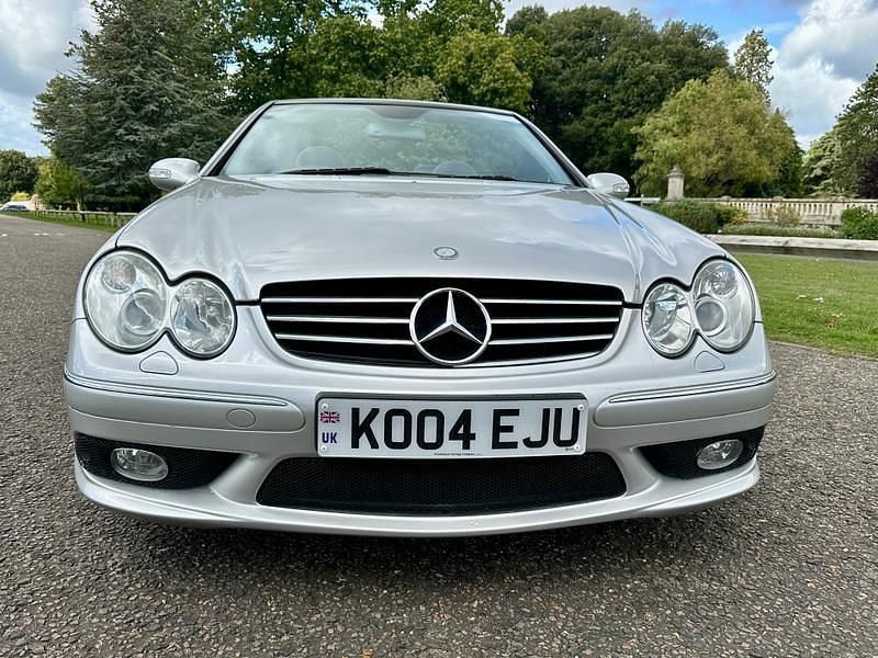 Used Mercedes CLK55 AMG AMG 367 HP (269 kW) 2004 Silver Cabriolet