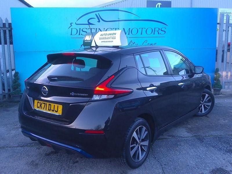 Used Nissan Leaf Acenta 110 kW (150 HP) 2021 Black Hatchback
