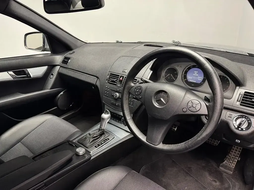 Used Mercedes C200 184 HP (135 kW) 2007 Silver Coupe