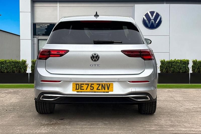 Used VW Golf VIII GTE 245 HP (180 kW) 2025 Silver Hatchback