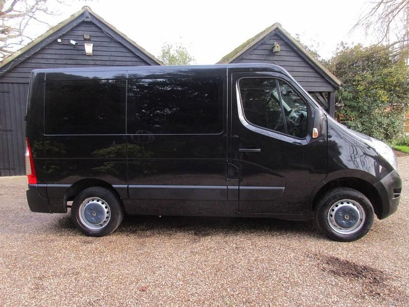 Begagnad Renault Master Business 125 HK (91 kW) 2016 Svart Van