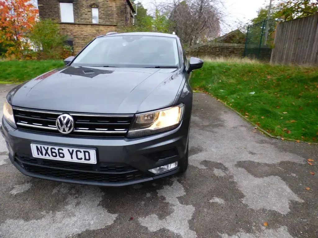 Used VW Tiguan SE 150 HP (110 kW) 2016 Grey SUV