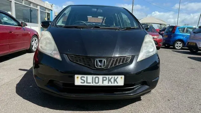 Used Honda Jazz ES 100 HP (73 kW) 2010 Black Hatchback